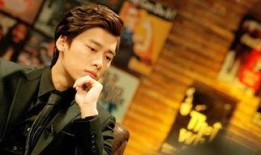 女艺人爆料李易峰视频,真相背后引人深思