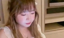 网红小娇妻吃瓜事件视频,揭秘背后惊人真相