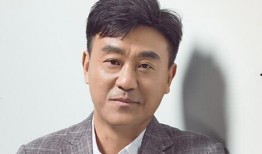 袁立爆料何冰发言视频全集,视频全集引发热议
